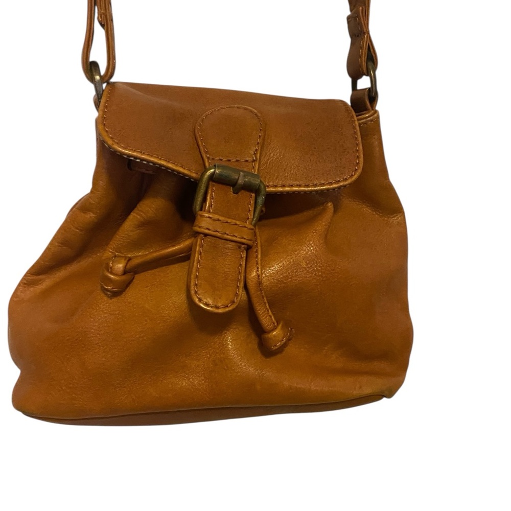 Brown Leather Crossbody Bag with Flap Closure